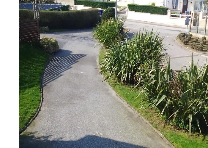 Shelder - En Cotentin - Equeurdreville فندق شيربوغ أون كوتننتين