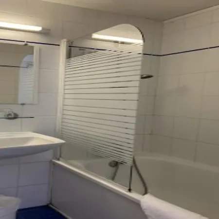 Shelder - En Cotentin - Equeurdreville Hotel 3*