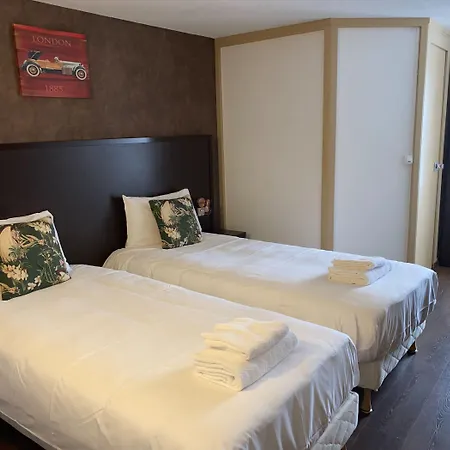 Shelder - En Cotentin - Equeurdreville Otel 3*