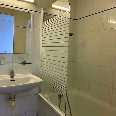 Hotel Shelder - En Cotentin - Equeurdreville 3*
